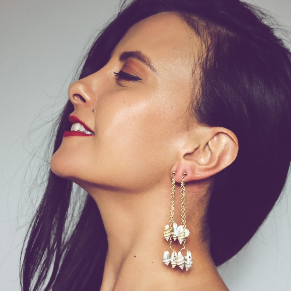 SEASHELL DROP EARRINGS